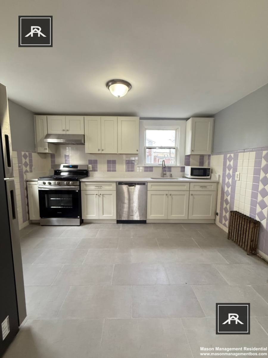 Apartment for rent at 7 Alcott St #2, Allston, MA 02134