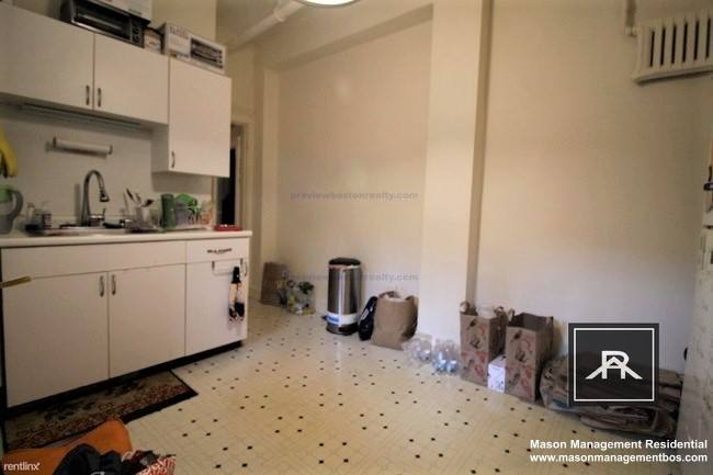 Apartment for rent at 1668 Commonwealth Ave #15, Brighton, MA 02135