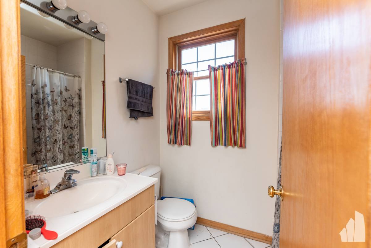Apartment for rent at 819 Wood #2, Chicago, IL 60622