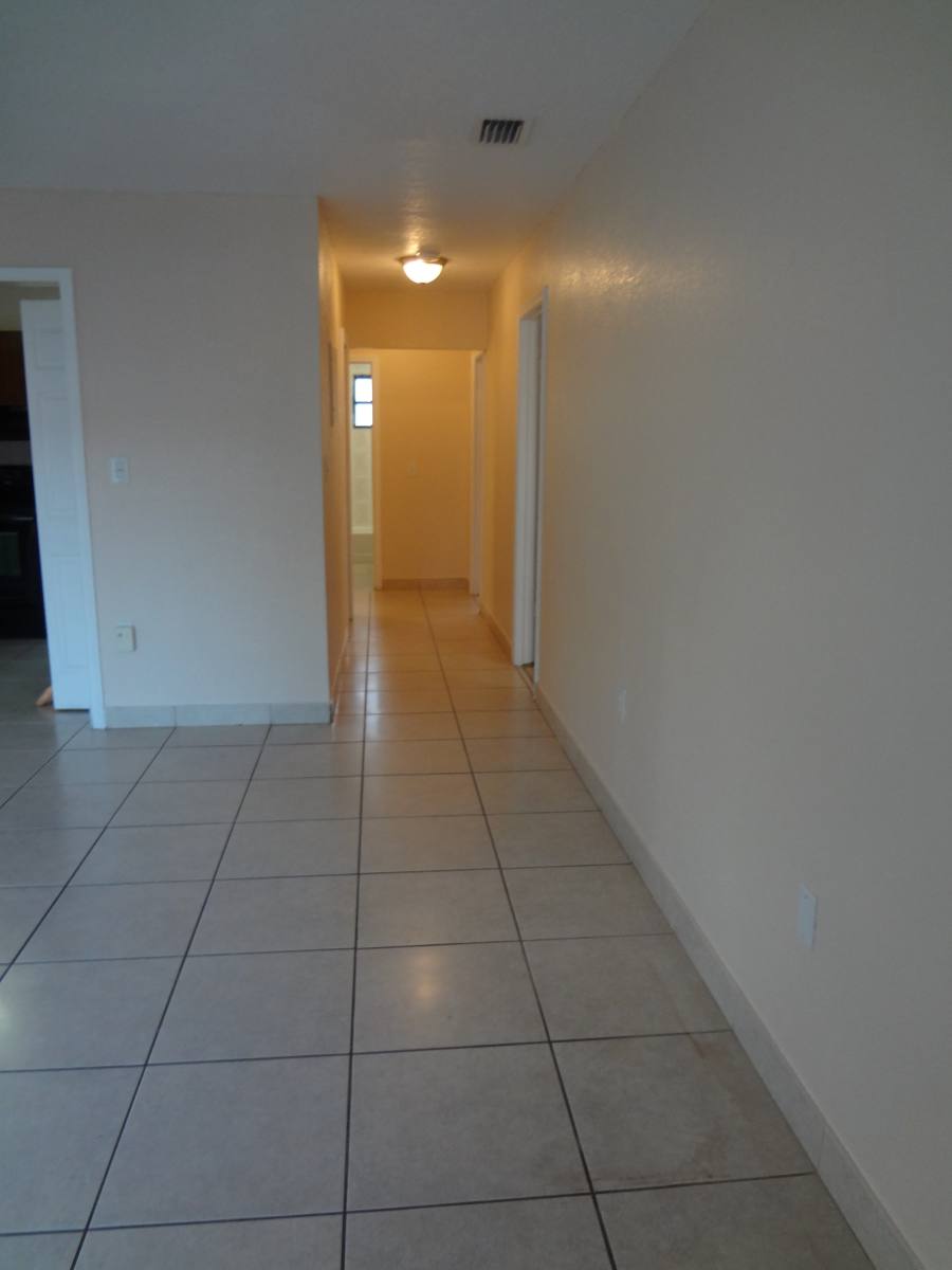 Townhouse for rent at 43rd Place #4, Hialeah, FL 33012