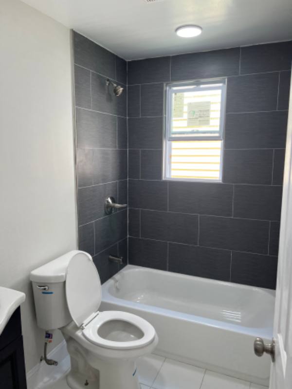 Apartment for rent at 838 S 16th St #2, Newark, NJ 07108