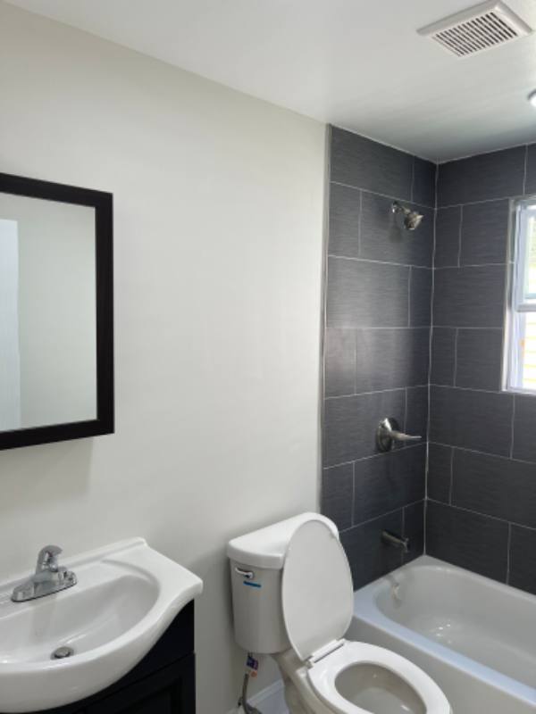 Apartment for rent at 838 S 16th St #2, Newark, NJ 07108