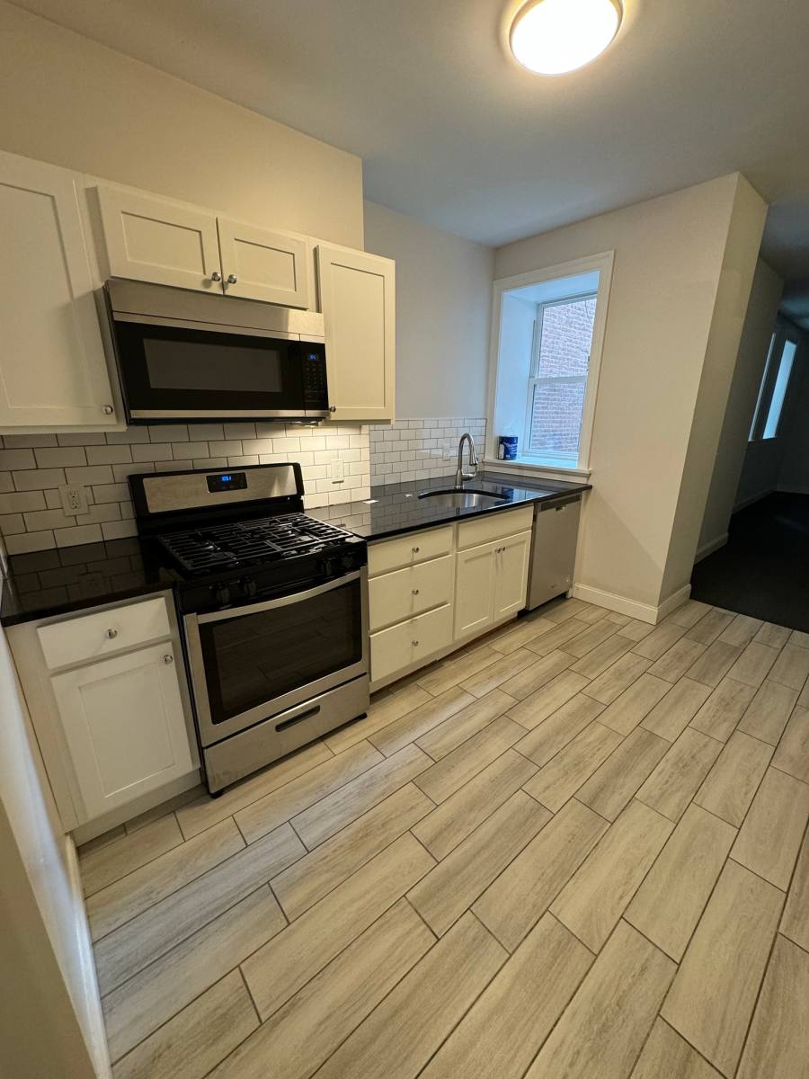 Apartment for rent at 4049 Spruce St #A, Philadelphia, PA 19104