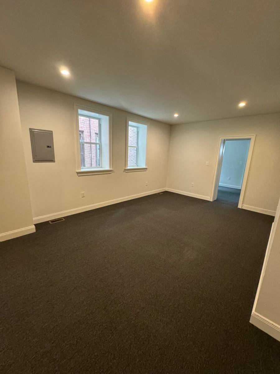 Apartment for rent at 4049 Spruce St #A, Philadelphia, PA 19104