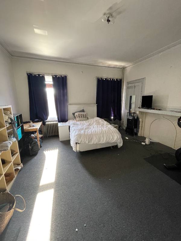 House for rent at 4045 Locust St, Philadelphia, PA 19104