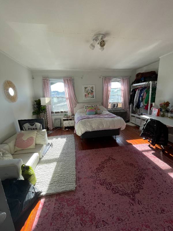 House for rent at 4045 Locust St, Philadelphia, PA 19104