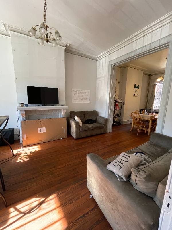 House for rent at 4045 Locust St, Philadelphia, PA 19104