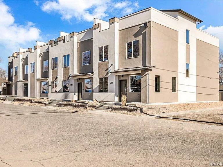 Townhouse for rent at 1290 N 13th St, Grand Junction, CO 81501