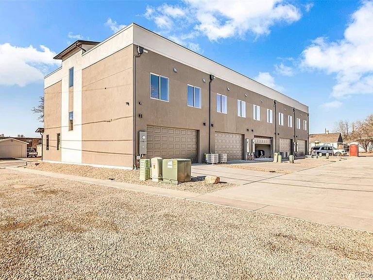 Townhouse for rent at 1290 N 13th St, Grand Junction, CO 81501