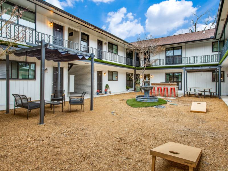 Apartment for rent at 5221 Bonita Ave #201, Dallas, TX 75206