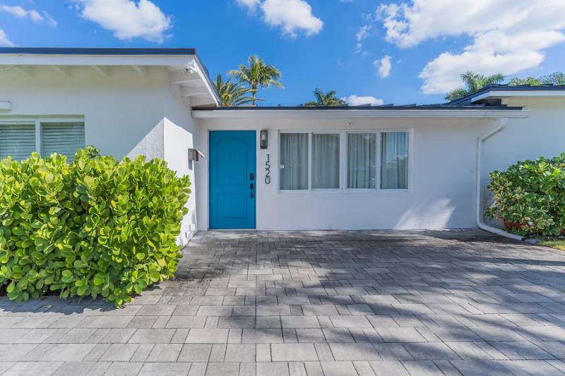 Apartment for rent at 1520 NE 16th Ave, Fort Lauderdale, FL 33304
