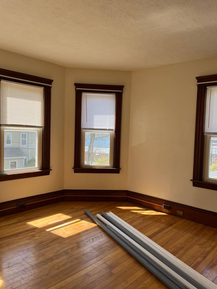 Apartment for rent at 19 King Philip Rd #2, Worcester, MA 01606