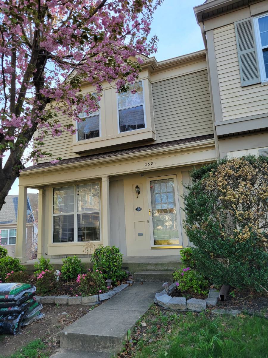 Townhouse for rent at 2681 McGuffeys Court #379, Woodbridge, VA 22193