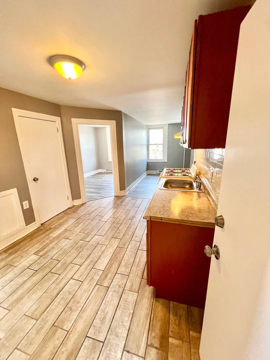Apartment for rent at 904 E Tioga #2, Philadelphia, PA 19134