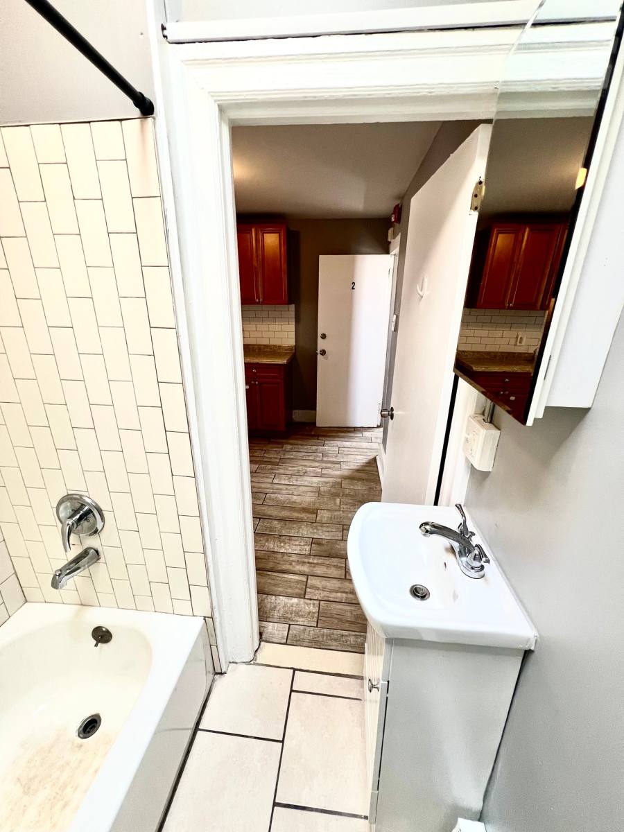 Apartment for rent at 904 E Tioga #2, Philadelphia, PA 19134