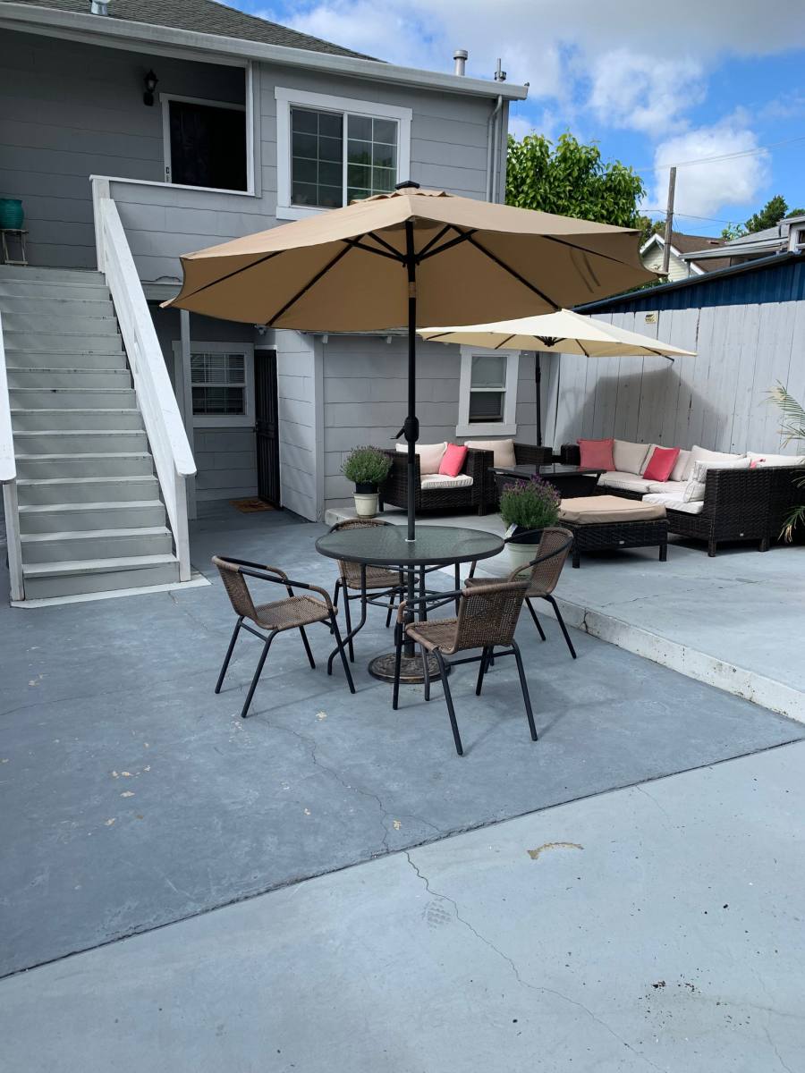 Apartment for rent at 2019 E 20th St #SC, Oakland, CA 94606