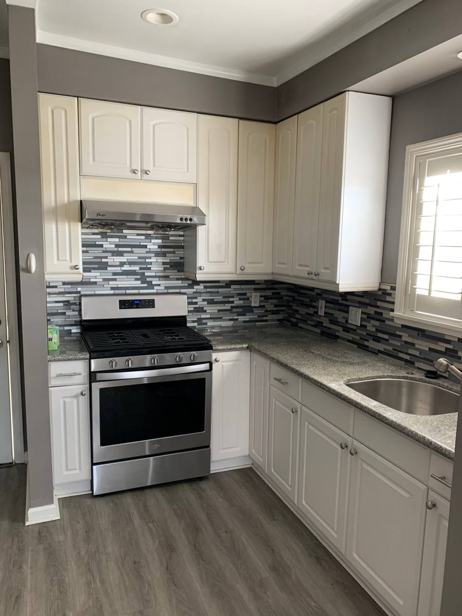 Apartment for rent at 2019 E 20th St #SC, Oakland, CA 94606