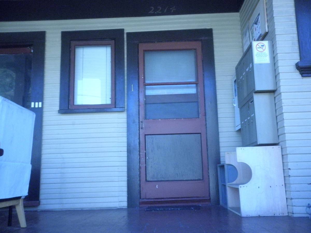 Apartment for rent at 2214 Channing Way #1, Berkeley, CA 94704