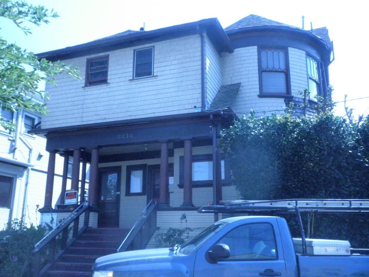 Apartment for rent at 2214 Channing Way #1, Berkeley, CA 94704