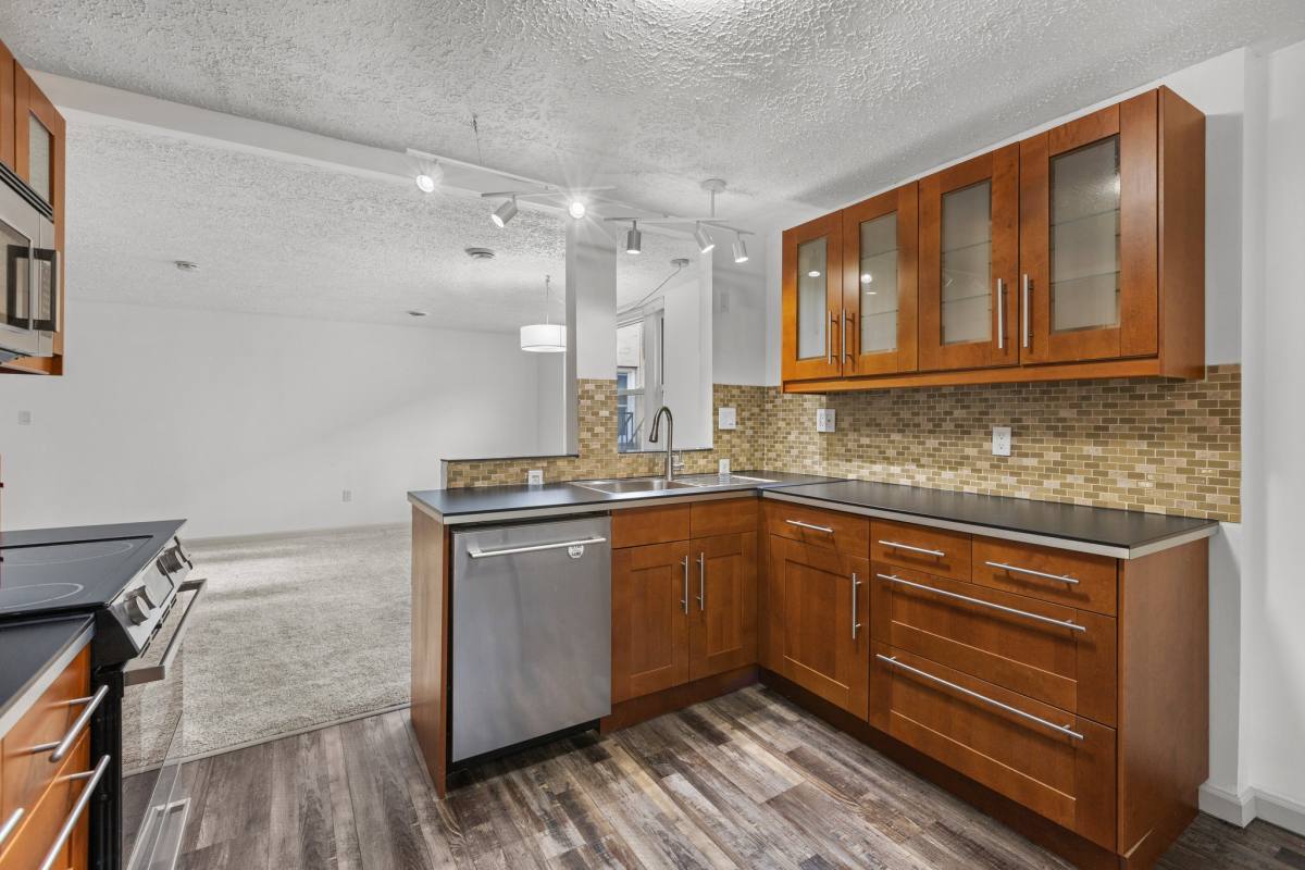 Apartment for rent at 5523 Ellsworth Ave #12C, Pittsburgh, PA 15232