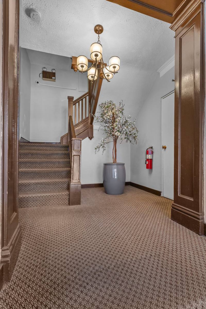 Apartment for rent at 5523 Ellsworth Ave #12C, Pittsburgh, PA 15232
