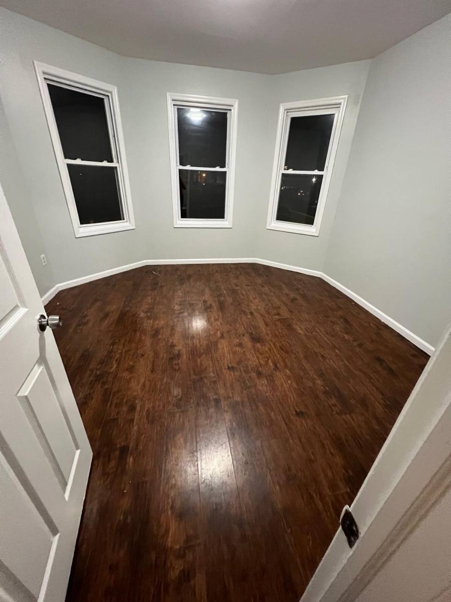 Apartment for rent at 221 N 15th St #2, East Orange, NJ 07018