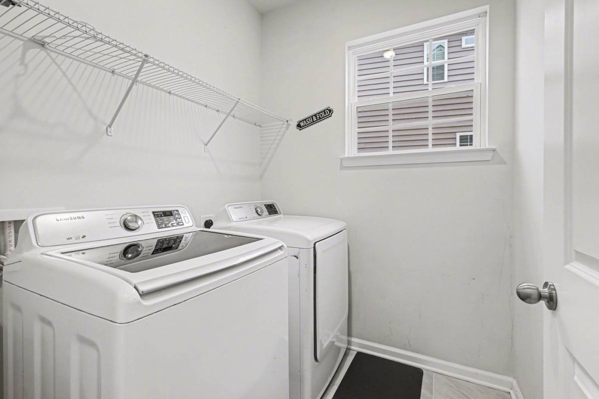 House for rent at 15216 Lake Ridge Rd, Charlotte, NC 28278