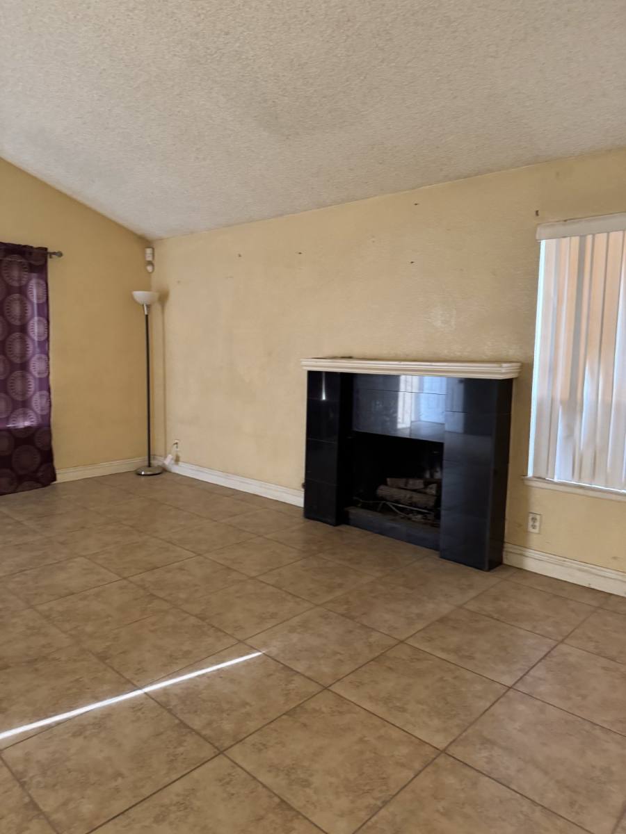 House for rent at 4879 Summerhill Rd, Las Vegas, NV 89121