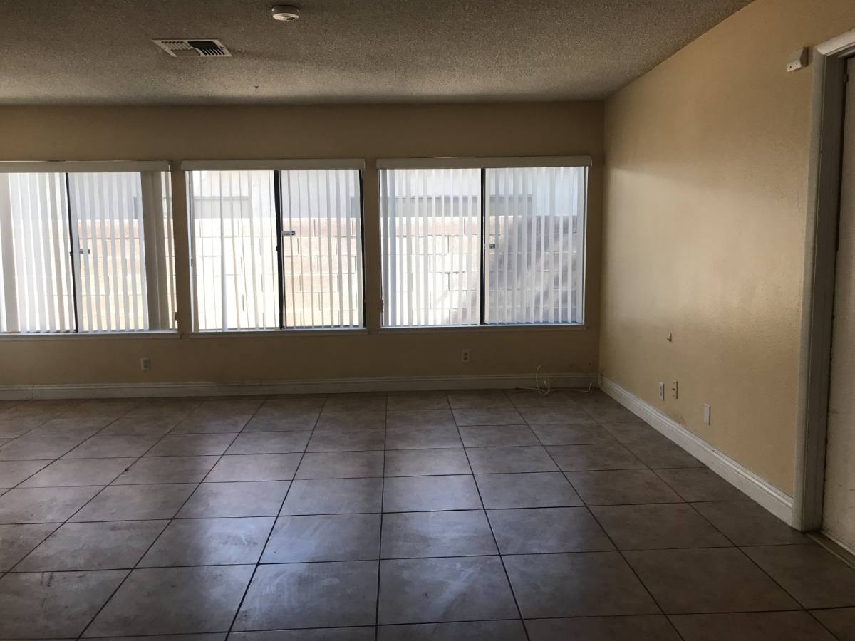 House for rent at 4879 Summerhill Rd, Las Vegas, NV 89121