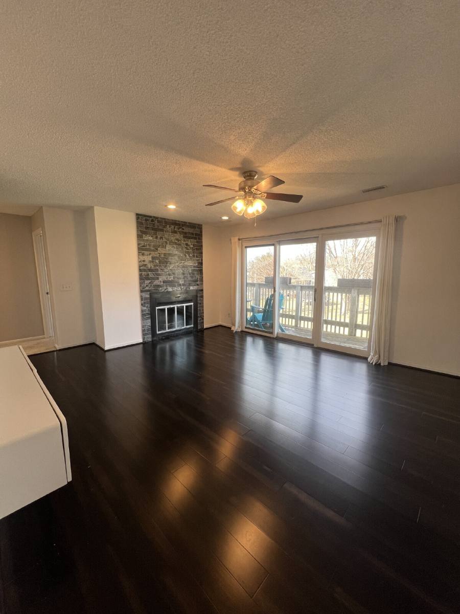 Condo for rent at 9309 Sandler Dr #5, Urbandale, IA 50322