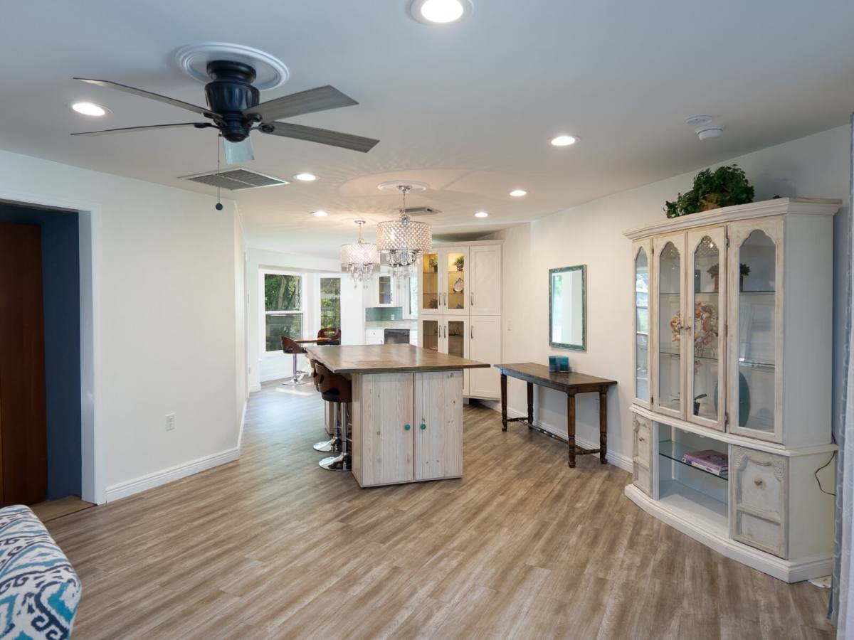 House for rent at 3140 Bay Shore Rd, Sarasota, FL 34234