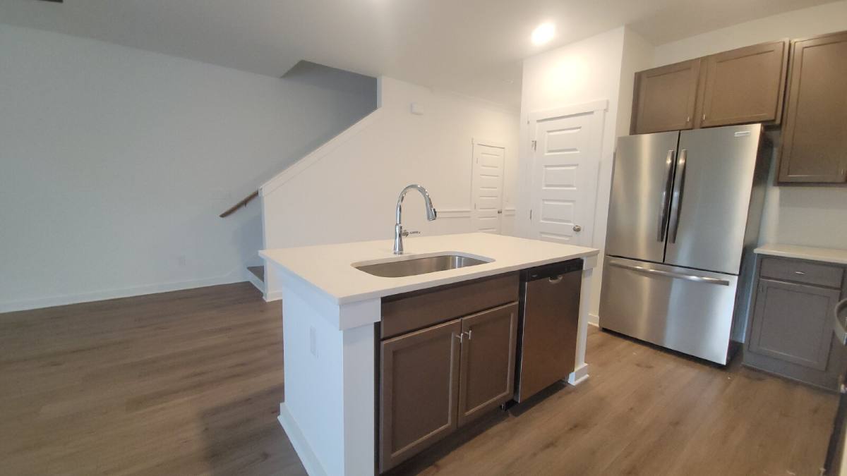 Townhouse for rent at 7582 Discovery Point Dr NW, Huntsville, AL 35806