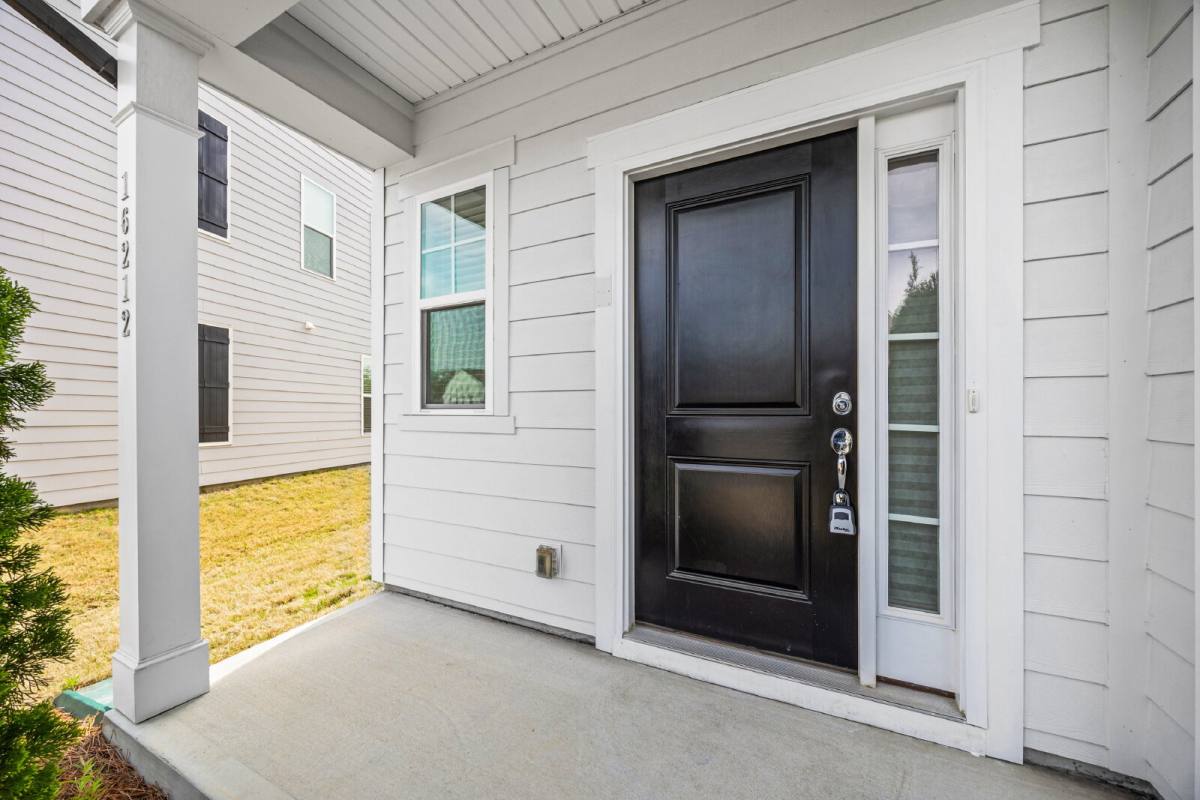 Townhouse for rent at 16212 Leading St, Charlotte, NC 28273