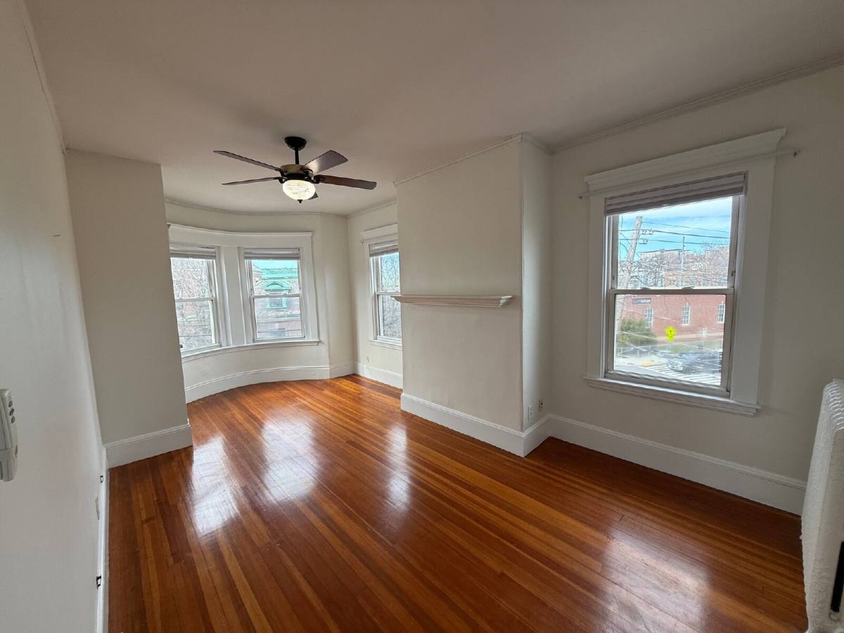 Apartment for rent at 221 Shurtleff St #6, Chelsea, MA 02150
