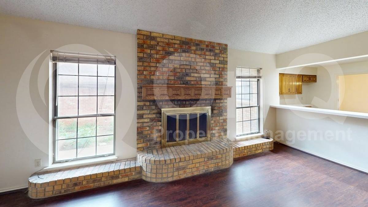 House for rent at 5511 Timber Green Dr, Arlington, TX 76016