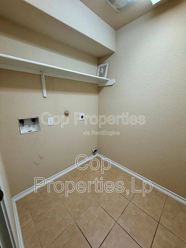 Apartment for rent at 741 Clearbrook Ave, Cibolo, TX 78108