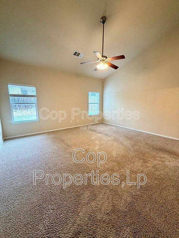Apartment for rent at 741 Clearbrook Ave, Cibolo, TX 78108