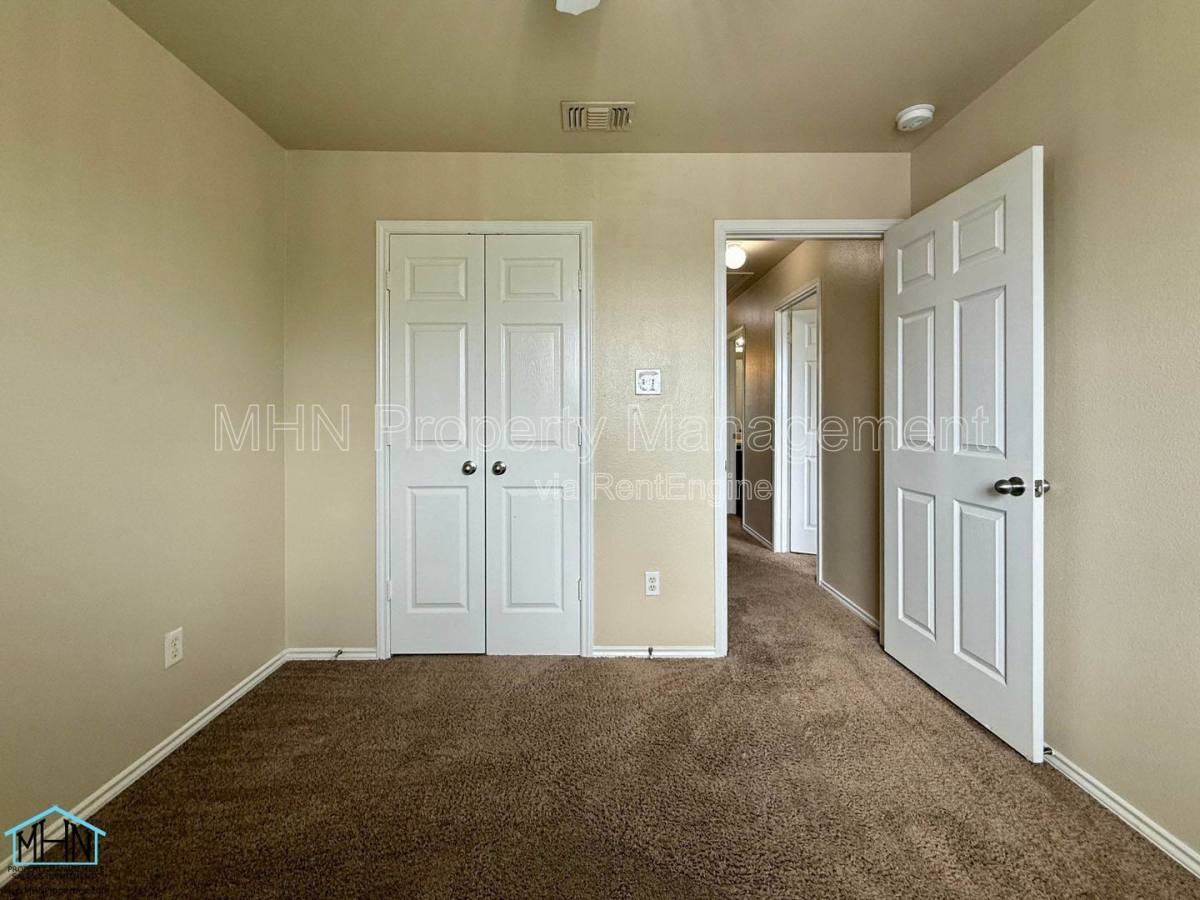 Apartment for rent at 5807 Golf Bend #2, San Antonio, TX 78244