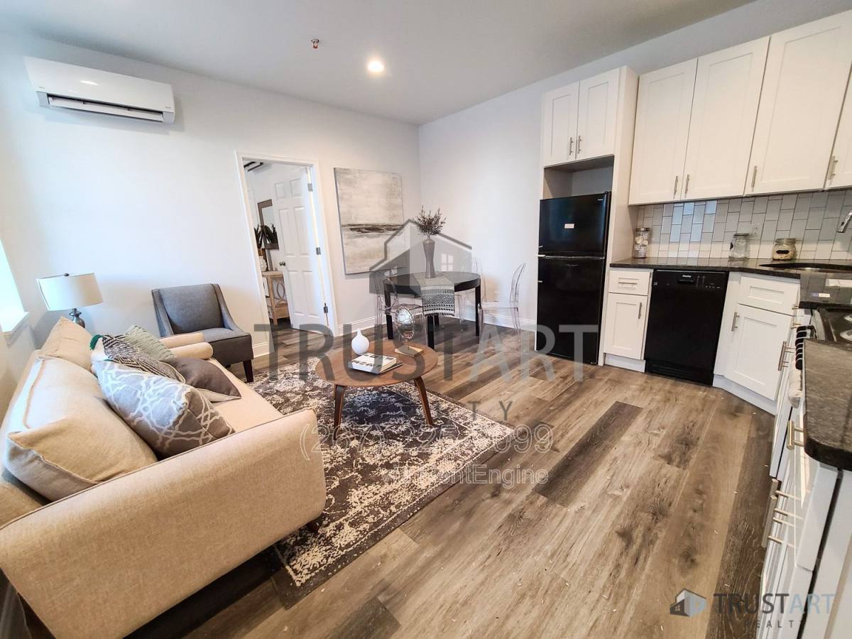 Apartment for rent at 4732 Longshore Ave #2, Philadelphia, PA 19135