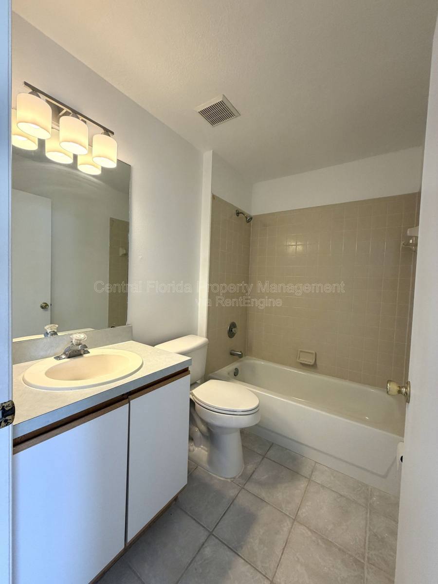 House for rent at 9176 Fort Jefferson Blvd, Orlando, FL 32822