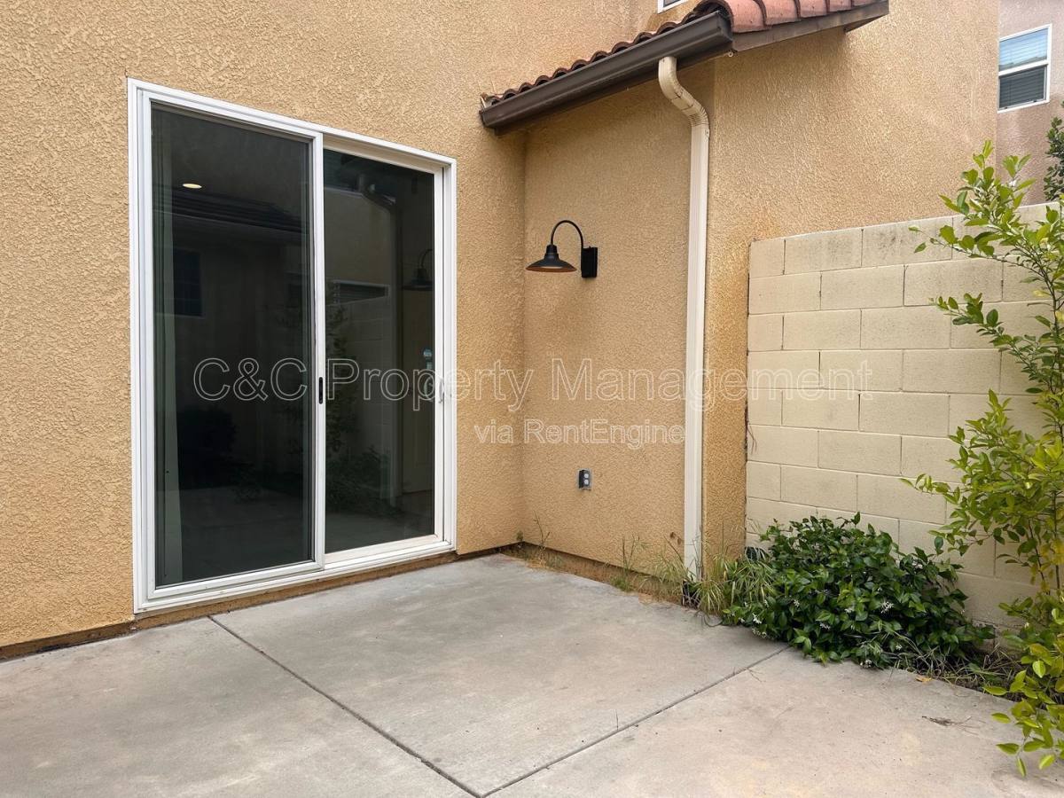 House for rent at 3672 Etchings Way, Clovis, CA 93619