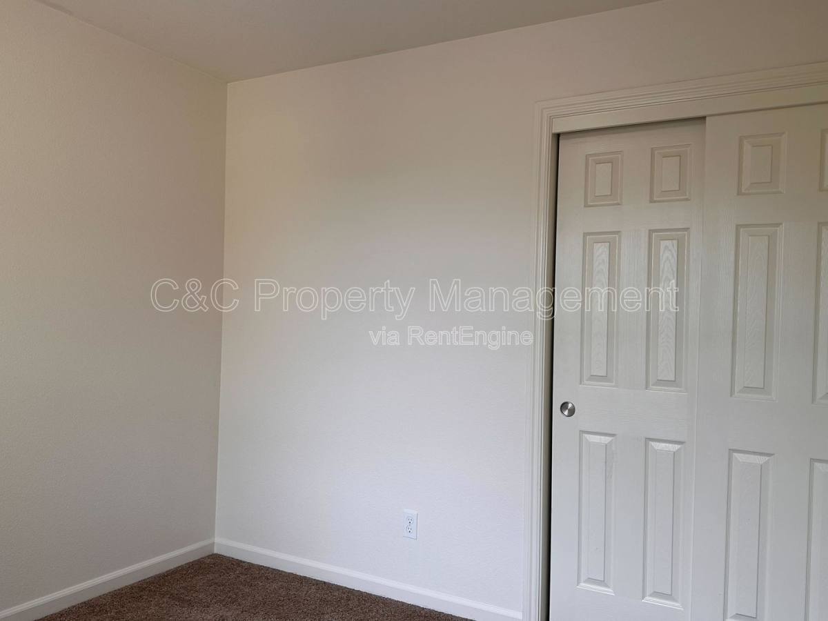 House for rent at 3672 Etchings Way, Clovis, CA 93619