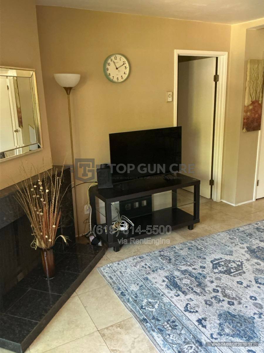 Condo for rent at 8356 Via Sonoma #B, La Jolla, CA 92037