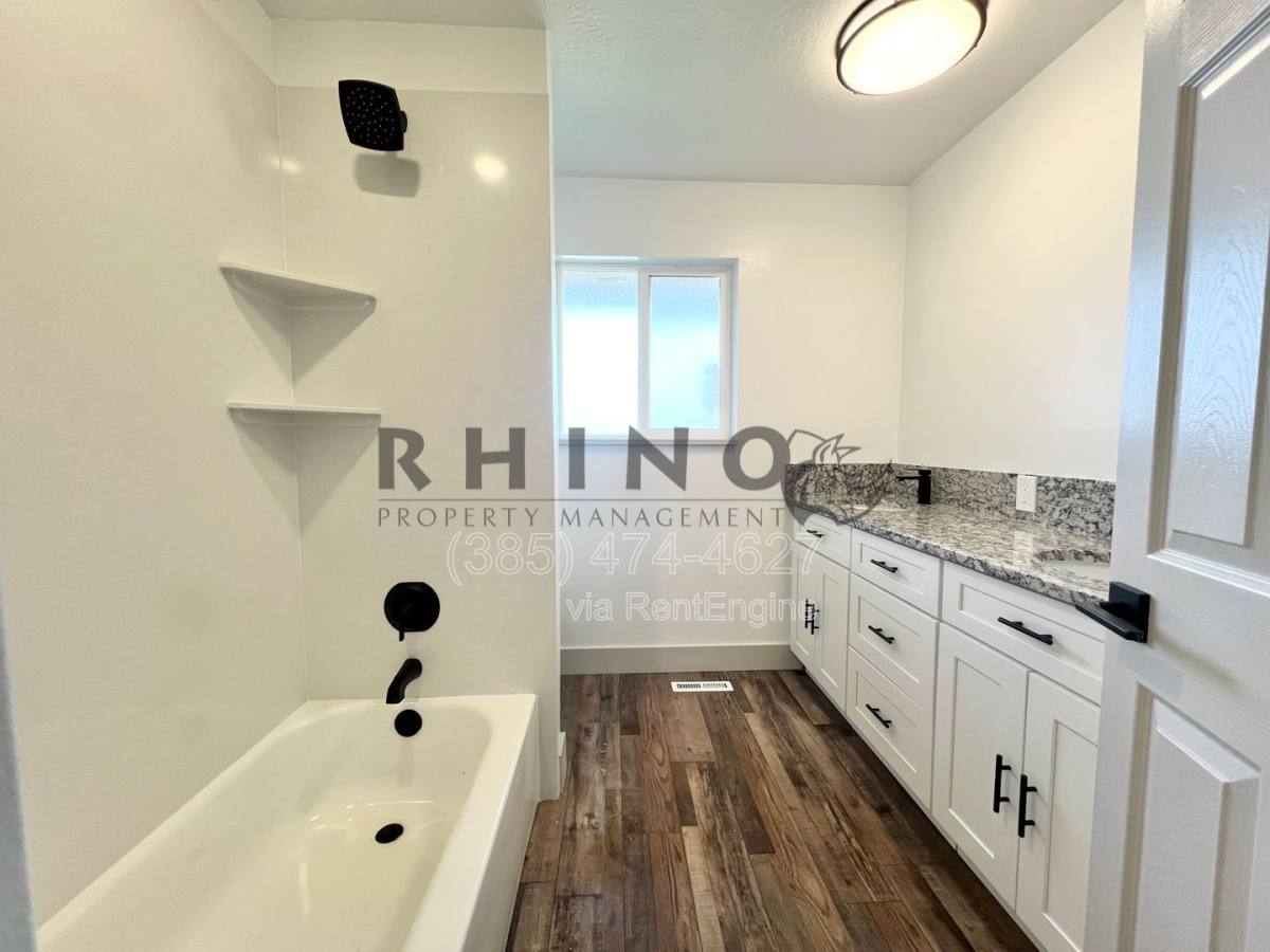 House for rent at 4626 W 4950 S, Hooper, UT 84315
