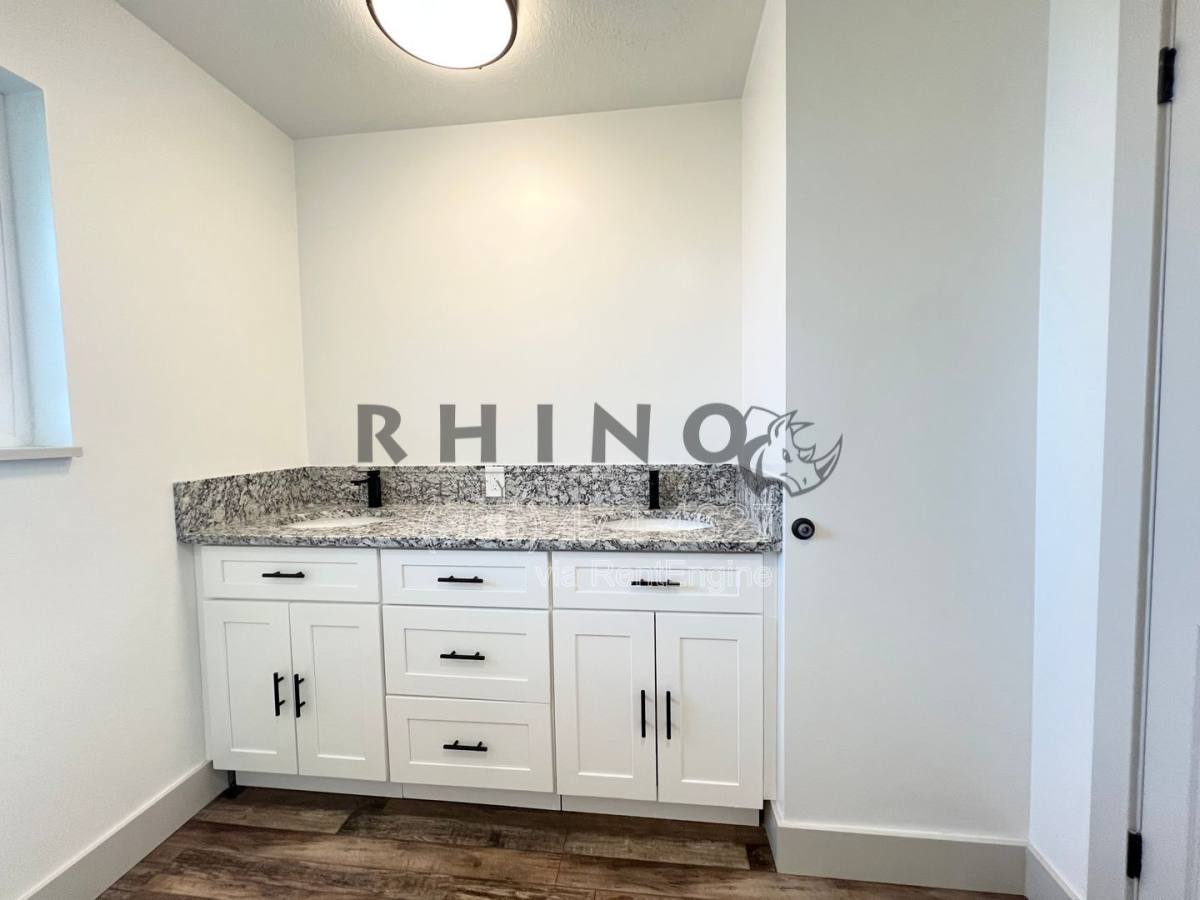 House for rent at 4626 W 4950 S, Hooper, UT 84315
