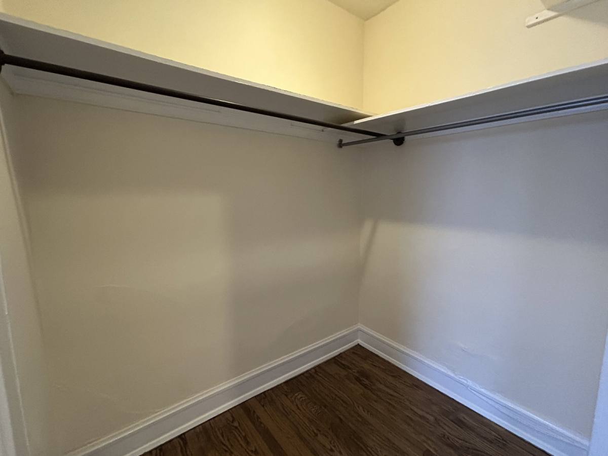 Apartment for rent at 2712 N Milwaukee Ave #307, Chicago, IL 60647