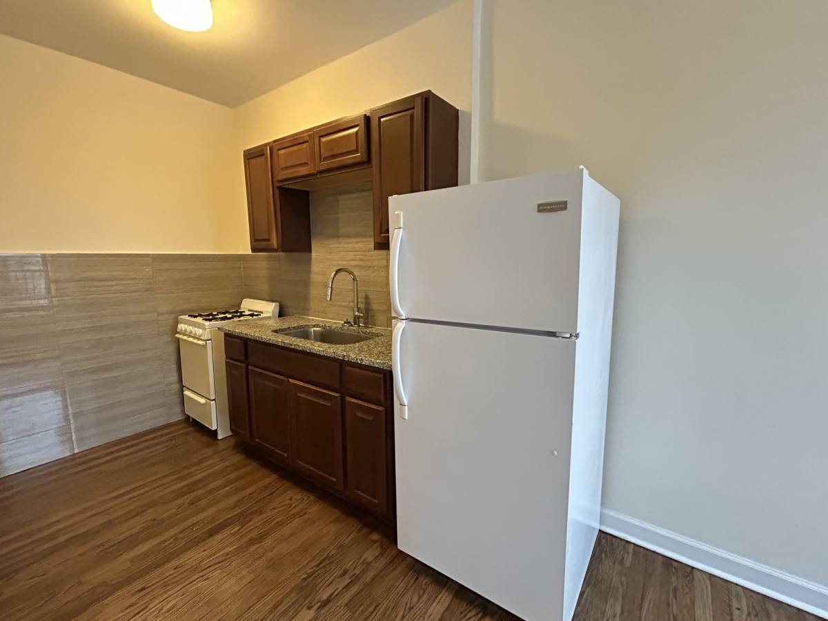 Apartment for rent at 2712 N Milwaukee Ave #307, Chicago, IL 60647