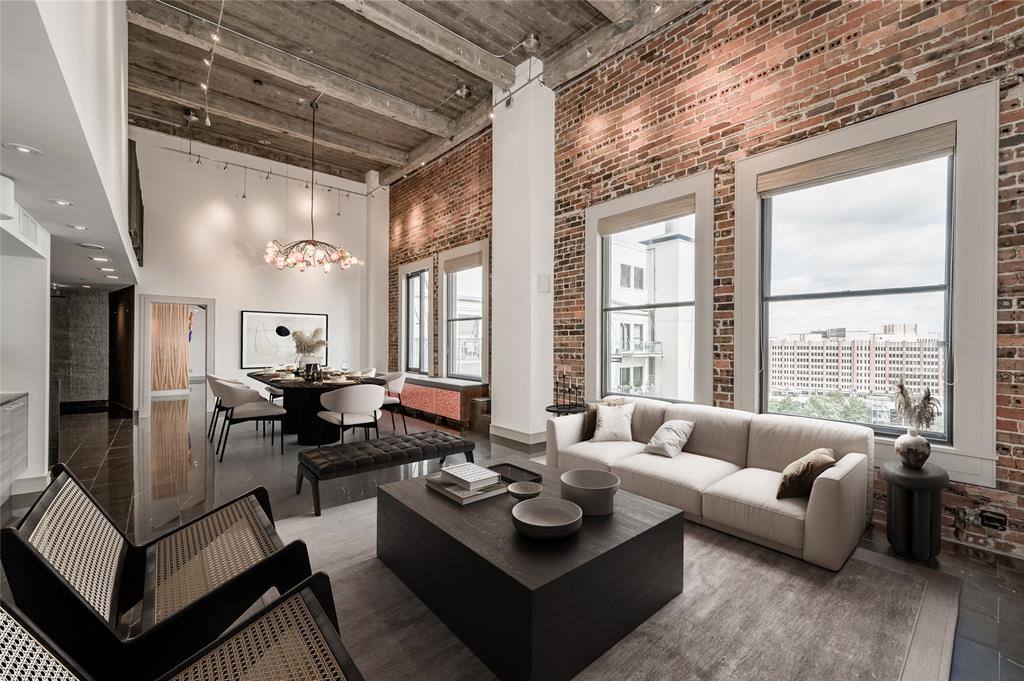 Apartment for rent at 915 Franklin St #ID51118, Houston, TX 77002