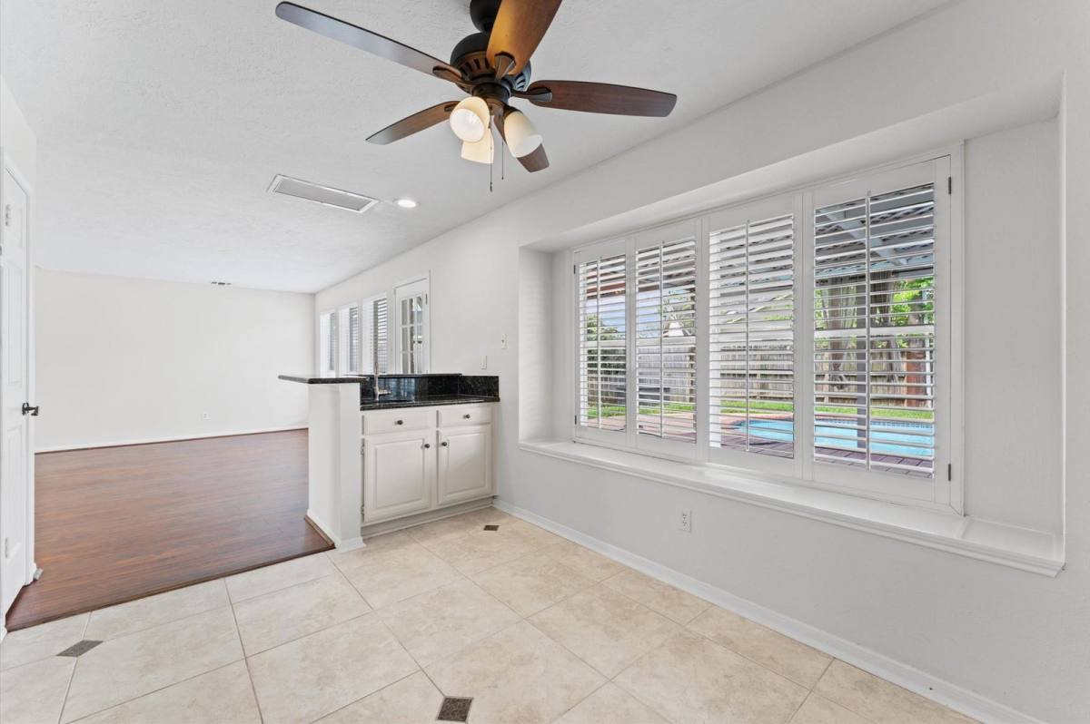 House for rent at 3204 Kempwood Dr, Sugar Land, TX 77479