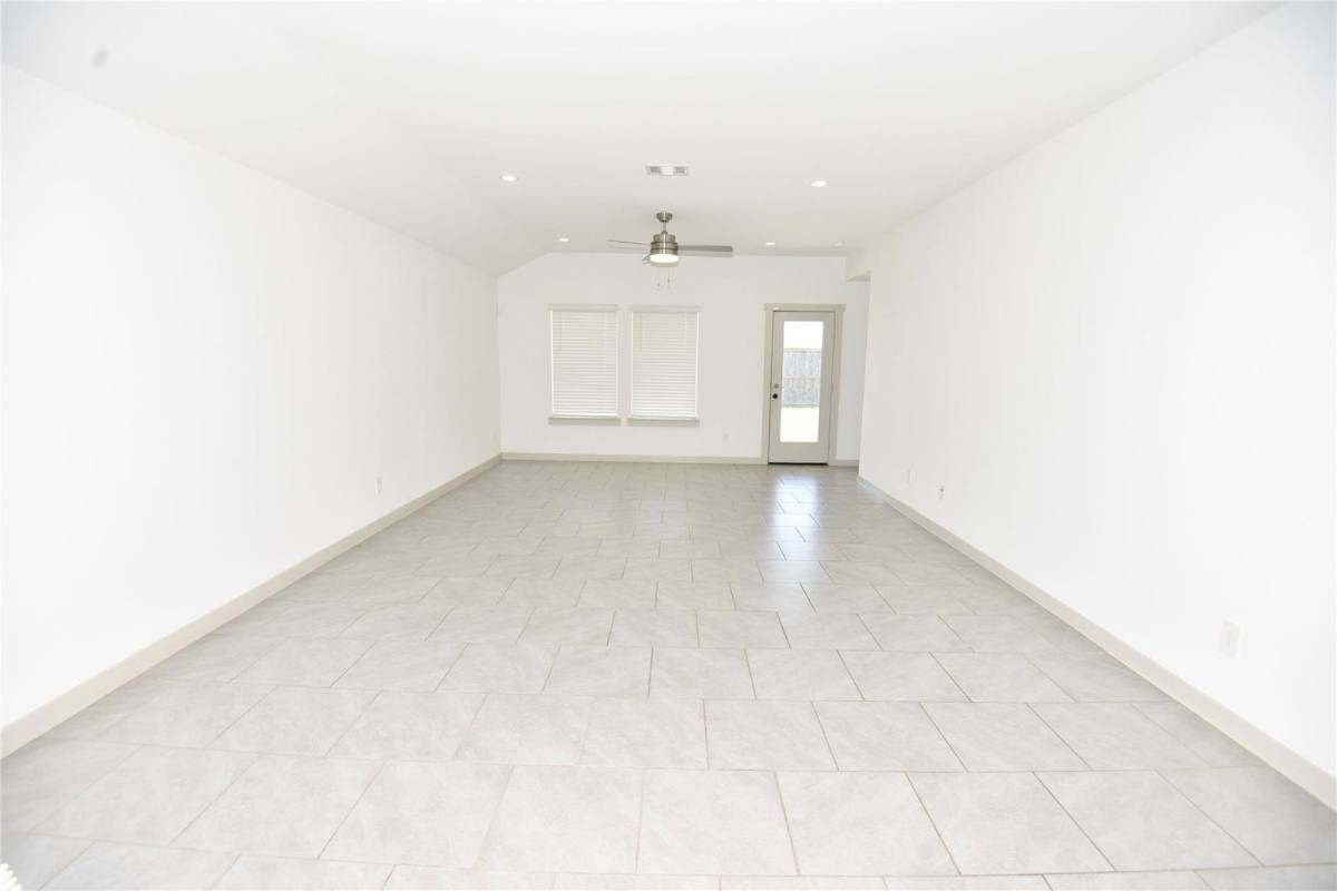 House for rent at 1515 Cordelia Court, Fresno, TX 77545